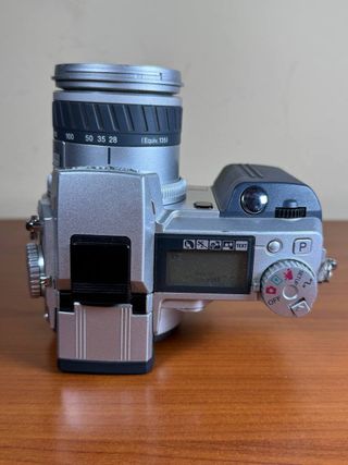 Minolta Dimage Z7 Fotocamera Digitale 5.2 MP