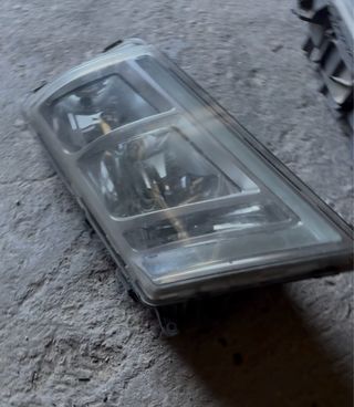 Faros Volvo FH4