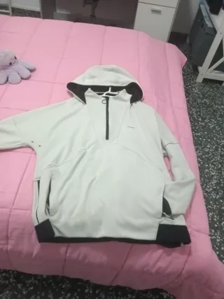 Sudadera con capucha y cremallera mujer