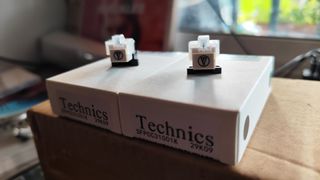 Agujas Technics SFCC31001K Nuevas (2 unidades)