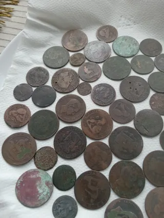 Lotto di monete in rame. 45 pezzi