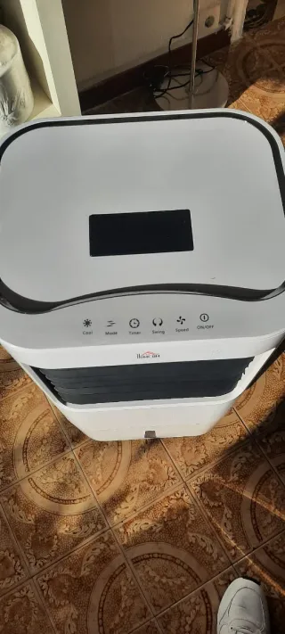 Aire Acondicionado Portátil HOMECOM Blanco