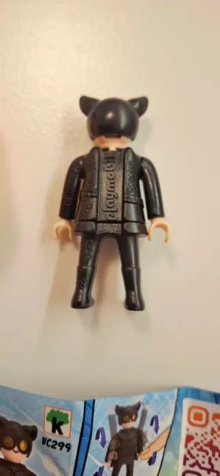 Sorpresa Kinder Playmobil DC Catwoman