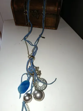 Collar Jollas azul y plata