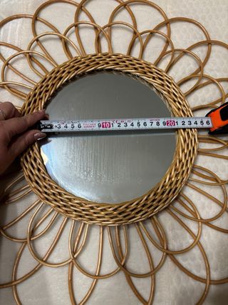 Espejo redondo de mimbre y cristal
