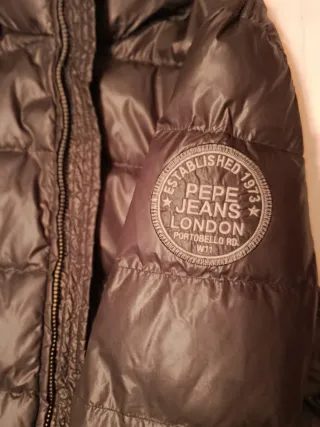 Plumífero Pepe Jeans gris oscuro capucha Unisex