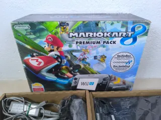 Nintendo Wii U Mario Kart 8 Premium Pack