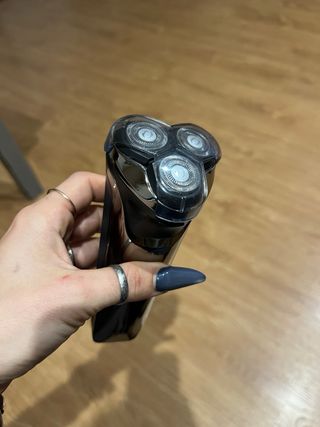 Rasoio Elettrico DOAO Nero e Argento