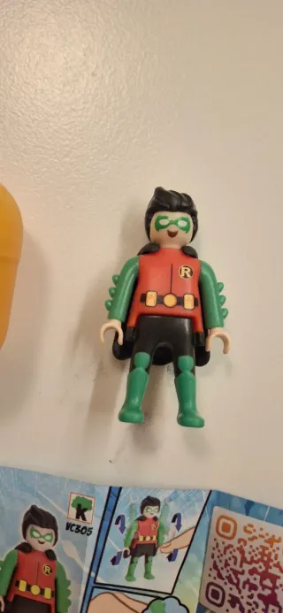 Sorpresa Kinder Playmobil DC Robin