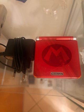 Game Boy Advance SP Rojo/Plateado
