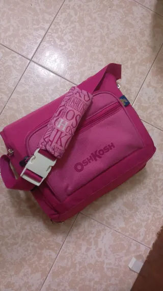 Bolso OshKosh rosa para bebé