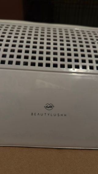 Aspirador de uñas profesional