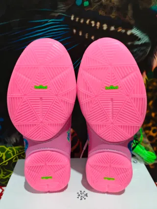 Nike LeBron 22 SN GS Rosa Multicolor, Niña