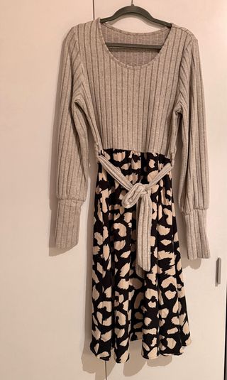 Vestido largo estampado con cinturón