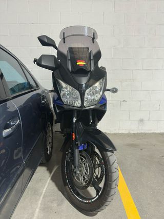Suzuki V-Strom 650 A2 Azul