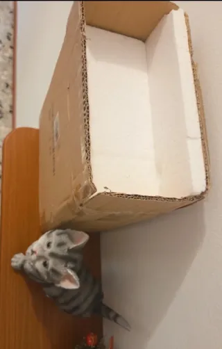 Gatto in resina realistico