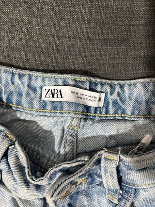 Vaqueros Zara Mon-Jean