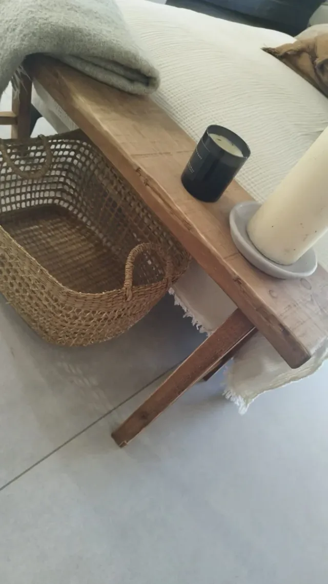 Banco rústico de madera