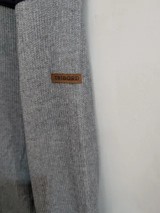 Sudadera gris y azul con botones tribord decatlon