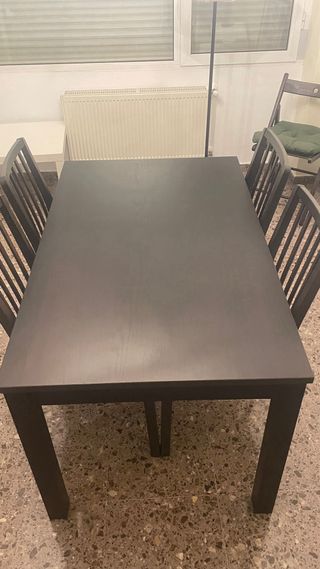 Mesa y sillas comedor