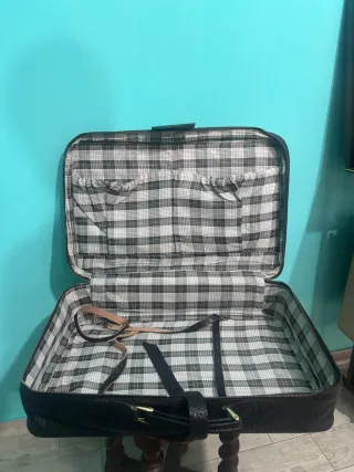 Valigia vintage nera