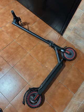 Cargador Patinete Eléctrico