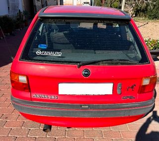 Opel astra 1.600cc., gasolina, 1.6i coche clásico