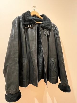 Cazadora aviador negra con forro borreguito