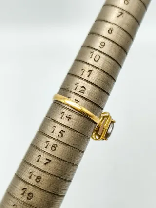 Anillo Oro 18kt con Piedra Marrón Ovalada