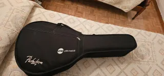 Laúd 12 cuerdas casi nuevo