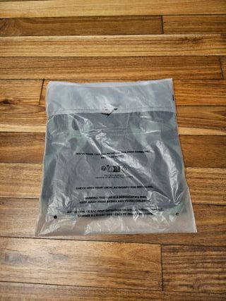 Camiseta Gymshark Negra y Verde Talla S