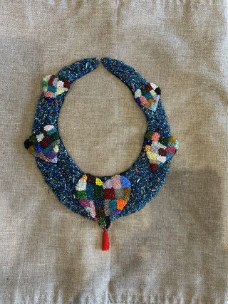Collar Babero Bordado a Mano Montse Multicolor