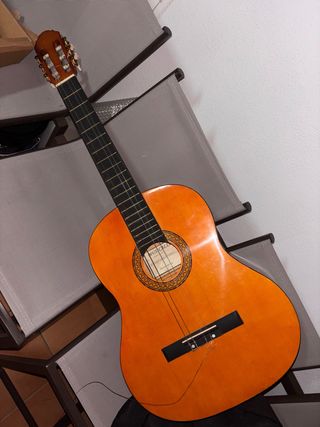 Guitarra española color madera