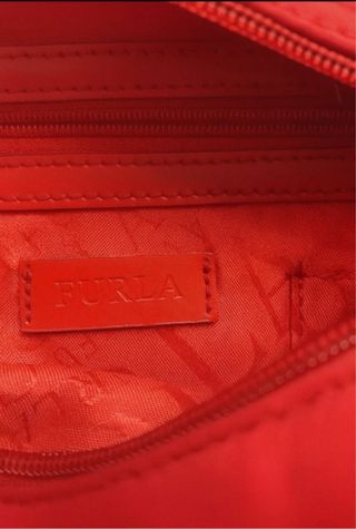 Borsa a spalla Furla hobo nylon rosso Y2K