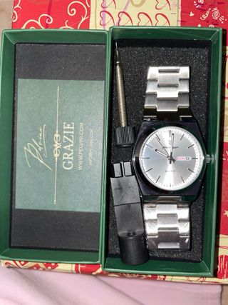 Reloj Hombre Plata y Blanco