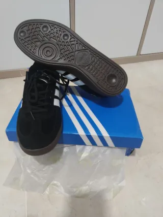 Zapatillas Adidas Talla 43 Negras Blancas