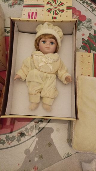 Lote 15 Muñecas Porcelana con Cajas