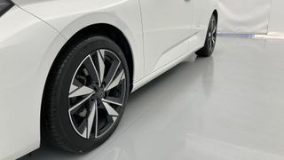 Peugeot 308 1.2 Puretech 130cv S&S EAT8 Allure