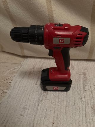 Taladro a batería