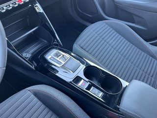 Peugeot 2008 Eléctrico Active Pack 136 (100kW)