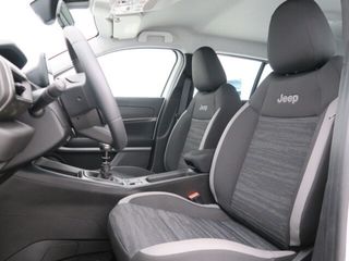 Jeep Avenger 1.2 G 74kW (100CV) Longitude