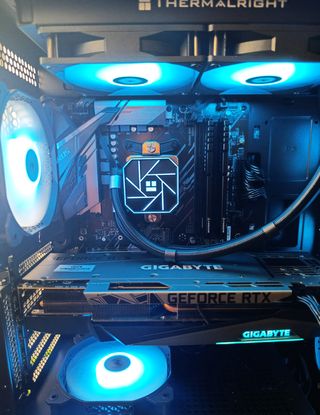 PC GAMING COMPLETAMENTE NUEVO - RYZEN 7 - RTX 3080