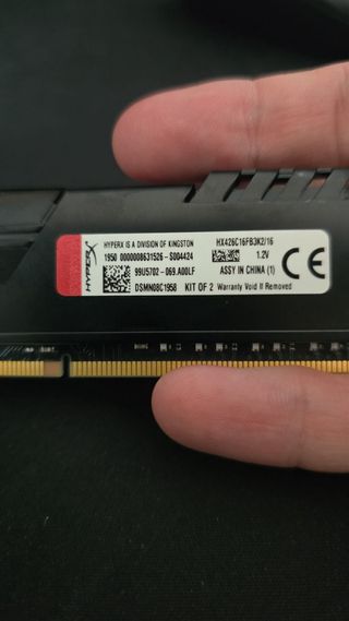 1x Módulo RAM HyperX 8GB DDR4 2666MHz