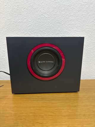 Altavoces Altec Lansing VS2421 con Subwoofer