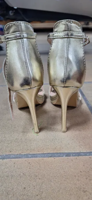 Tacones fiesta MALIEN dorados talla 36