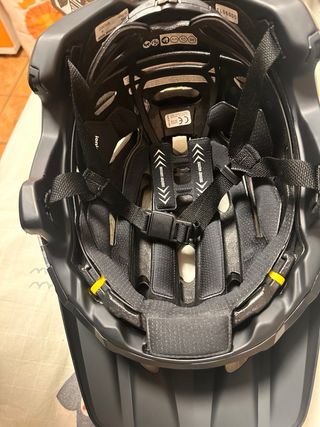 Casco Bell Super DH MIPS Camuflaje Negro