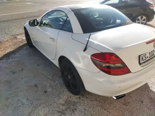 Mercedes-Benz SLK 2010