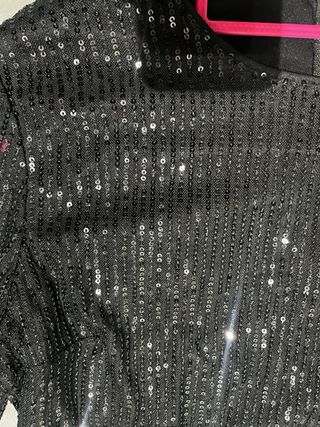 Conjunto lentejuelas negro con plumas