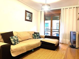 Piso en alquiler en Zona Teatro Campoamor en Oviedo