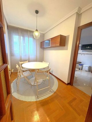 Piso en alquiler en Zona Teatro Campoamor en Oviedo